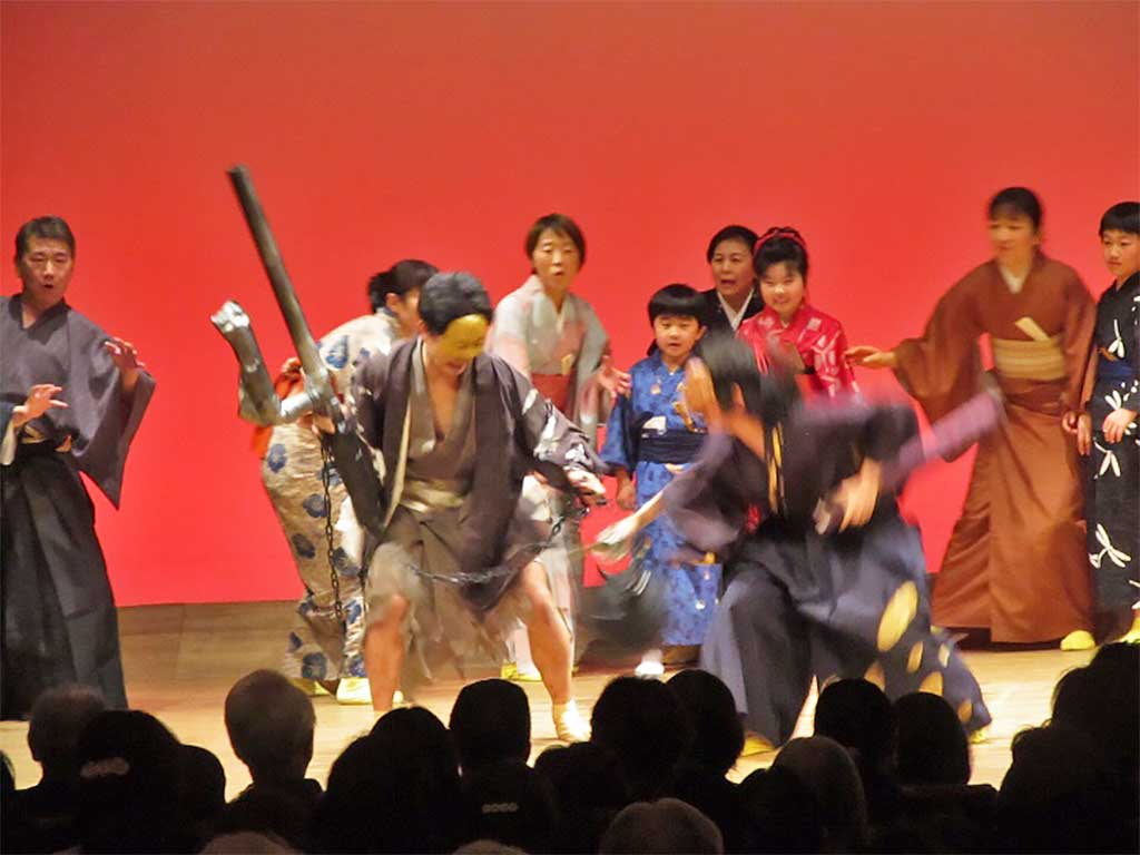 創作狂言「里見八犬伝　其ノ壱」（於：千葉県文化会館　2017年12月10日）